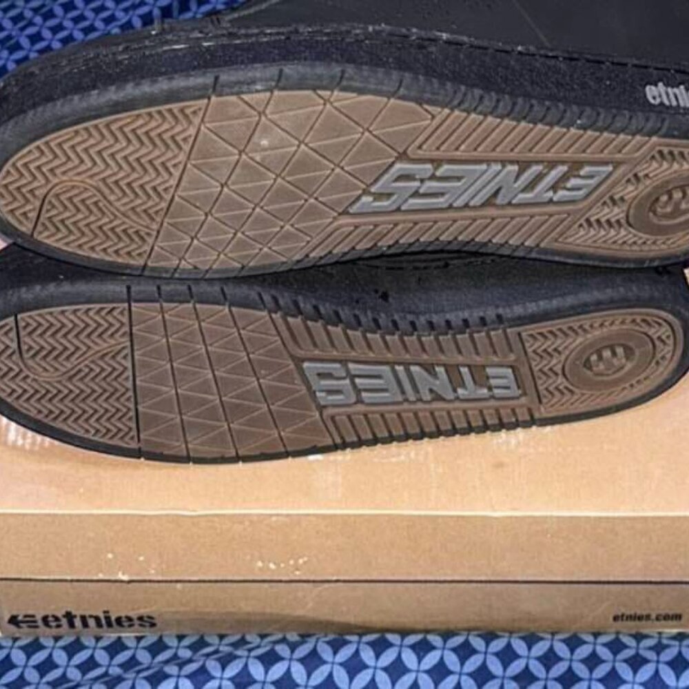 etnies Men's Kingpin Skate Sneakers Shoes - Picture 6 of 6